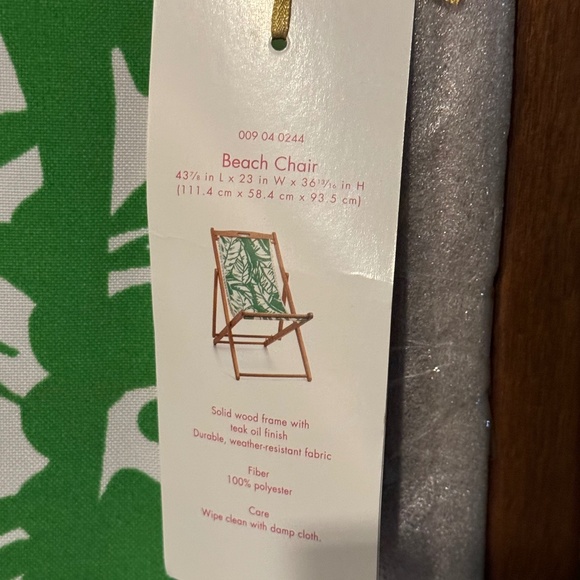 Lilly Pulitzer for Target Beach Chair - Picture 1 of 6